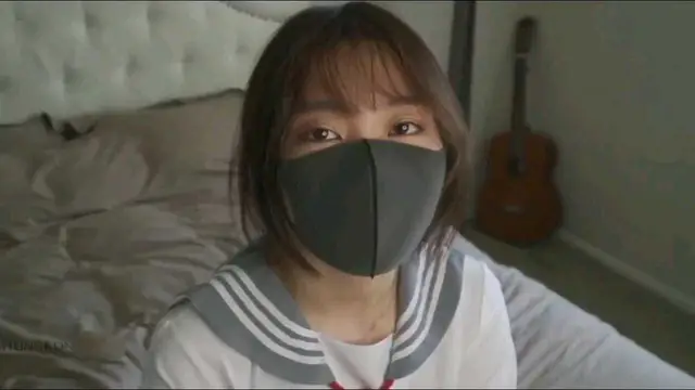 清純女神室友穿JK裝加性感白絲襪露半臉被肉翻操蛋不要不要的 上